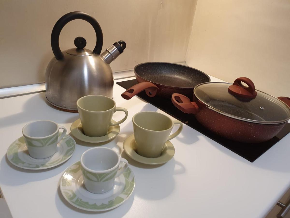 Vittoria Guest House 萨莱诺 外观 照片