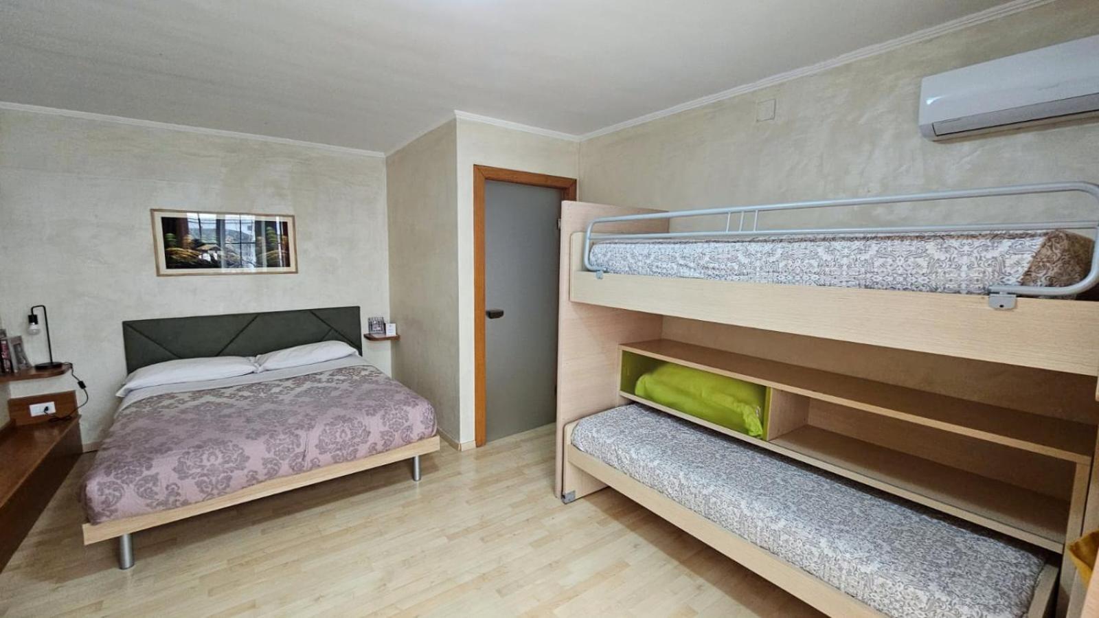 Vittoria Guest House 萨莱诺 外观 照片