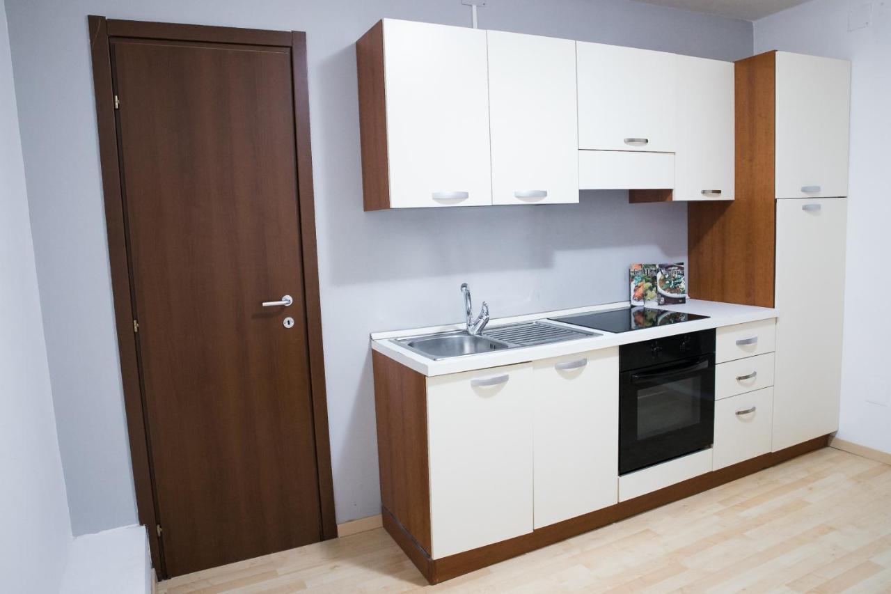 Vittoria Guest House 萨莱诺 外观 照片