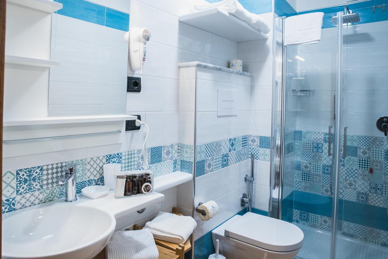 Vittoria Guest House 萨莱诺 外观 照片